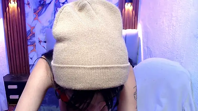 Snapshot of alaia_blue chatting on September 25, 2:10 pm alaia blue online show from September 25, 2:10 pm