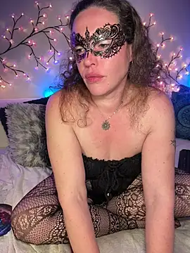 Nadja Noir online show from May 17, 11:12 pm