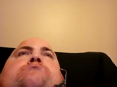 Snapshot of Nigel1121 chatting on September 10, 9:09 am Nigel1121 online show from September 10, 9:09 am