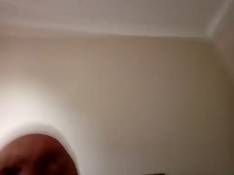 Snapshot of Nigel1121 chatting on February 7, 5:33 am Nigel1121 online show from February 7, 5:33 am