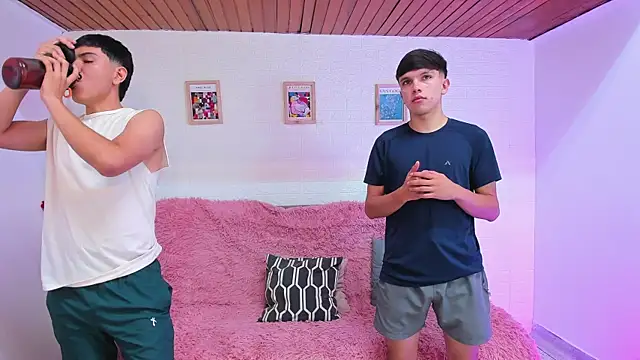 fabian pena online show from September 12, 1:49 am