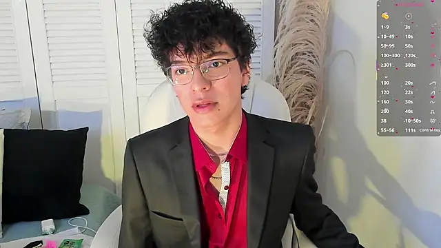 miilo wolf online show from September 19, 2:40 pm