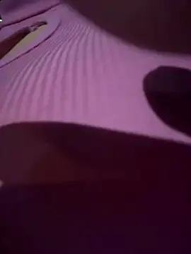 SamaraAnders  online show from May 13, 5:05 am