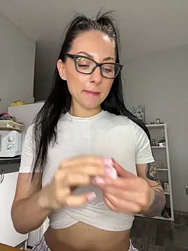 Snapshot of kaonasssiii chatting on September 22, 5:59 pm kaonasssiii online show from September 22, 5:59 pm