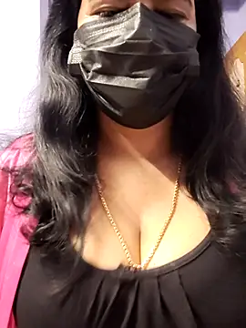 mallu-lover online show from October 30, 1:40 am