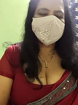 mallu-lover online show from December 1, 5:07 pm