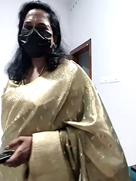 mallu-lover online show from May 8, 5:29 pm