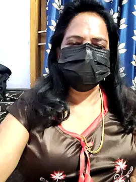 mallu-lover online show from May 15, 4:36 pm