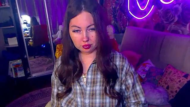 Ninaabyanka online show from May 18, 8:25 pm