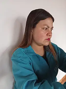 LUCIANA  99 online show from October 1, 2:45 pm