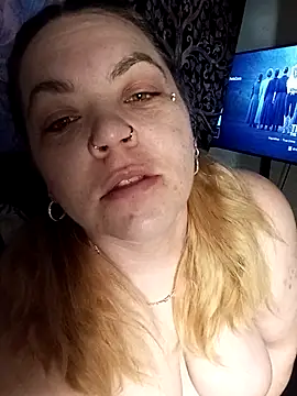 Snapshot of NastyNicole247 chatting on April 19, 3:50 am NastyNicole247 online show from April 19, 3:50 am