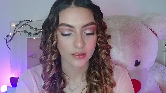 Ayleen m online show from May 26, 1:45 am