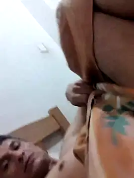 Snapshot of luislimafuego chatting on February 20, 10:38 am luislimafuego online show from February 20, 10:38 am