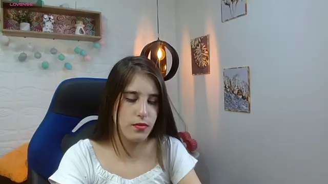 karlarousex online show from October 4, 3:15 am