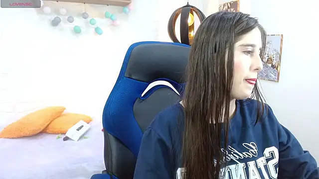 karlarousex online show from October 15, 3:28 am