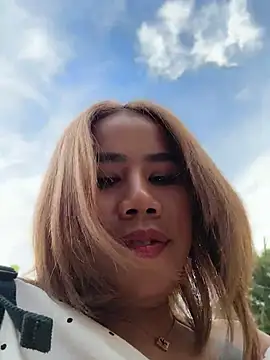 Kath C online show from May 16, 10:36 am