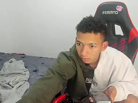 JuanchiT66 online show from January 7, 4:37 am