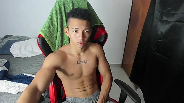 JuanchiT66 online show from February 25, 1:04 am