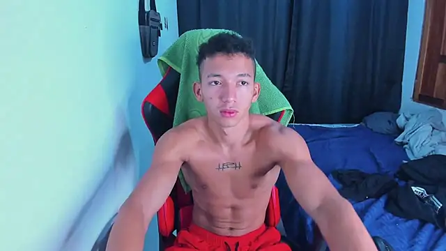 JuanchiT66 online show from June 19, 1:26 pm