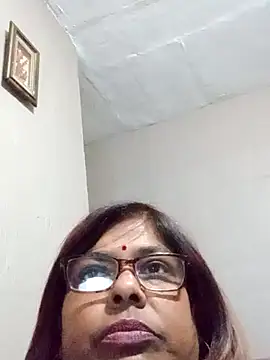 mileesha online show from October 9, 8:18 pm