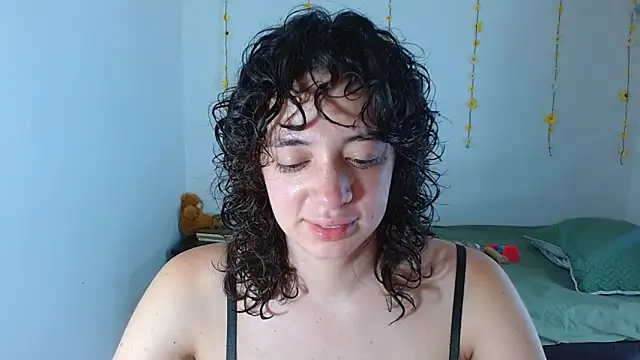 sajecrismaa online show from February 2, 9:24 pm