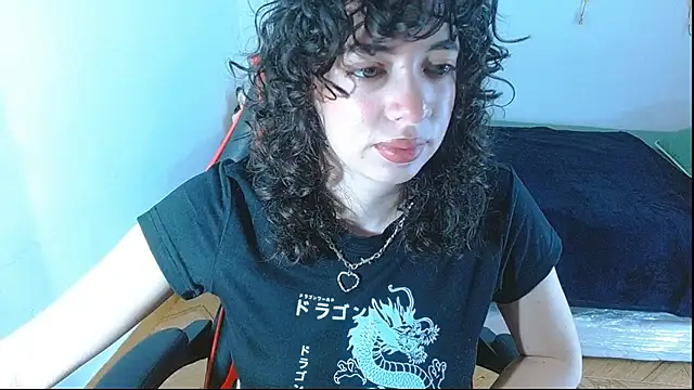 sajecrismaa online show from May 13, 9:22 pm