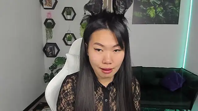 LunaPurrr online show from October 20, 11:16 pm