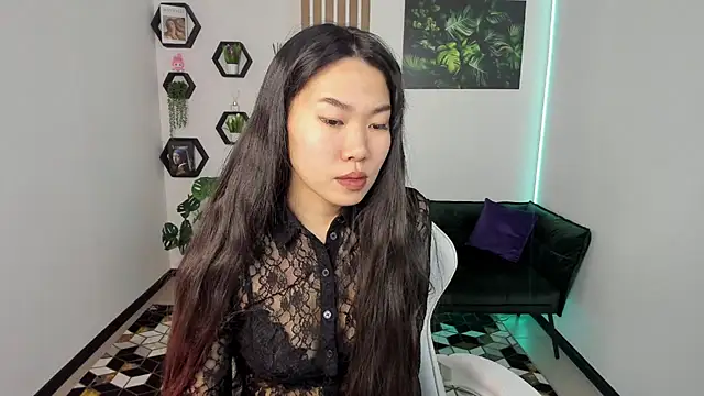 LunaPurrr online show from November 22, 1:26 am