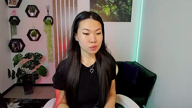 LunaPurrr online show from January 19, 12:03 am