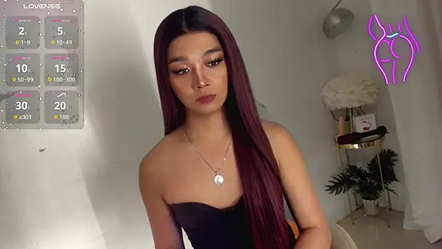 Snapshot of TrinityFucksYou chatting on December 1, 3:17 pm TrinityFucksYou online show from December 1, 3:17 pm