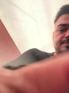 Snapshot of imooLoov chatting on October 31, 3:13 pm imooLoov online show from October 31, 3:13 pm