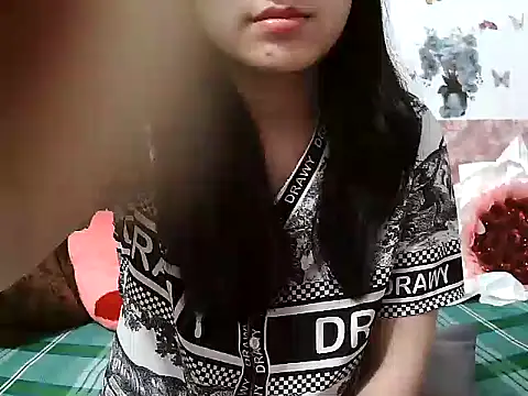 Linda-24 online show from March 18, 10:57 pm