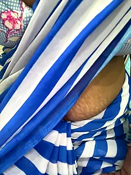 Snapshot of Hota_night chatting on November 5, 7:30 am Hota night online show from November 5, 7:30 am