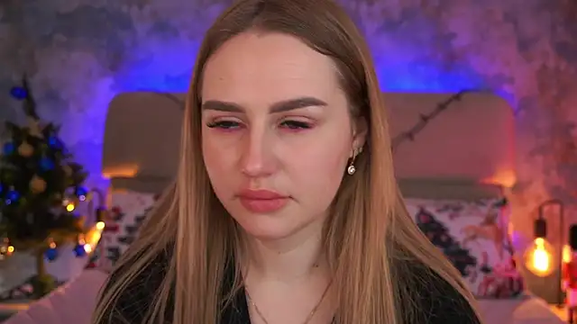 GabriellaJass online show from December 20, 4:41 am