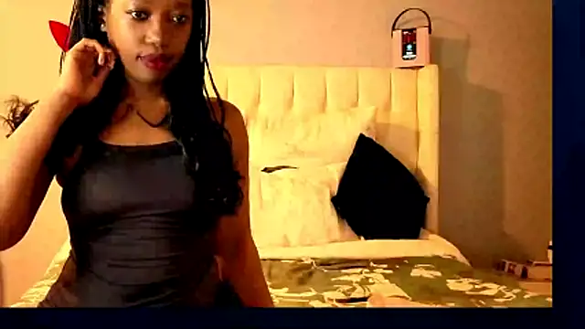 MistressAphrodite online show from February 17, 6:36 pm