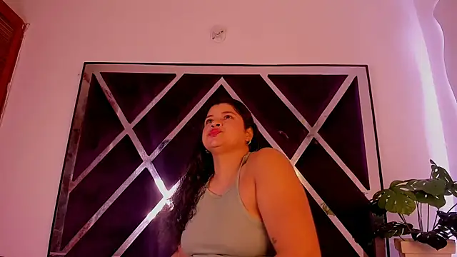 Snapshot of luzenaasm chatting on September 30, 3:55 am luzenaasm online show from September 30, 3:55 am