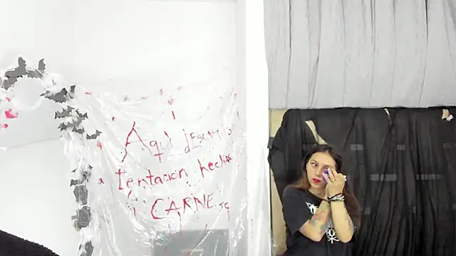 JulianaCarter online show from October 27, 8:24 pm