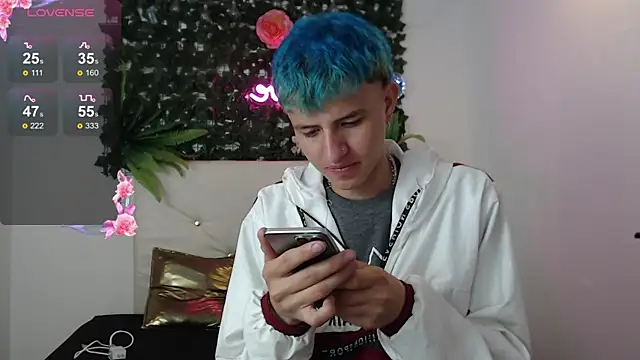 iam lukas   online show from October 7, 3:47 am