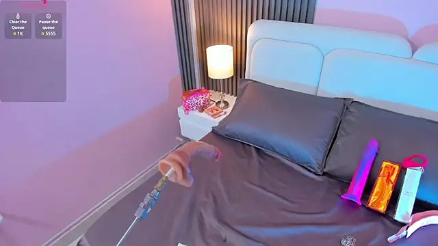 Clawdeen  wolf online show from November 13, 7:57 pm