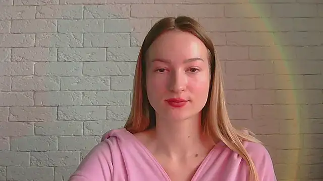 Snapshot of Alice_Sweet_01 chatting on December 22, 11:29 am Alice Sweet 01 online show from December 22, 11:29 am