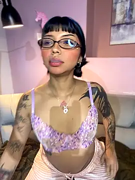 ZoeRaven Pink online show from October 5, 10:29 pm