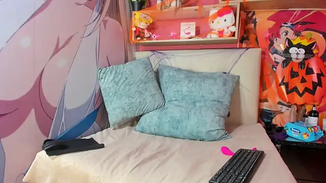 KathaMyer online show from October 31, 4:30 pm