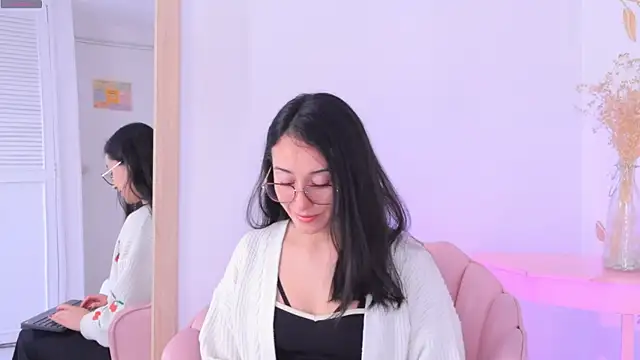 Ginevra esposito online show from November 3, 12:39 pm