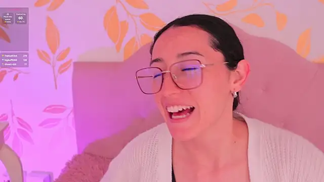 Snapshot of Ginevra_esposito chatting on March 5, 12:45 pm Ginevra esposito online show from March 5, 12:45 pm