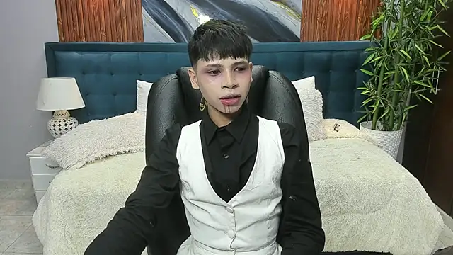 dilan 911 online show from October 31, 6:31 pm