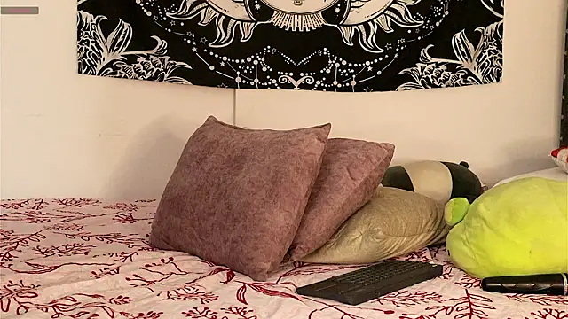 Snapshot of Raven06_ chatting on March 16, 11:09 pm Raven06 online show from March 16, 11:09 pm