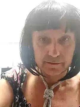 Emily de Carla online show from October 15, 2:39 pm