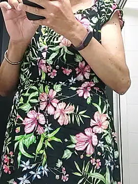 Emily de Carla online show from May 13, 1:52 pm