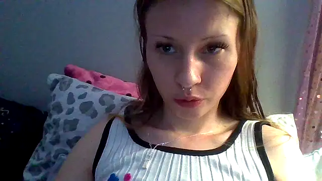 sarah2007 online show from September 23, 12:13 am