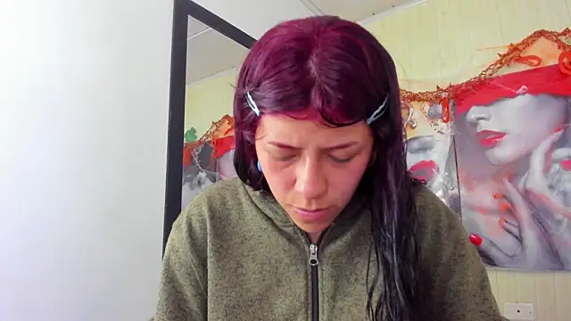 Raven Rouge  online show from October 31, 5:19 am